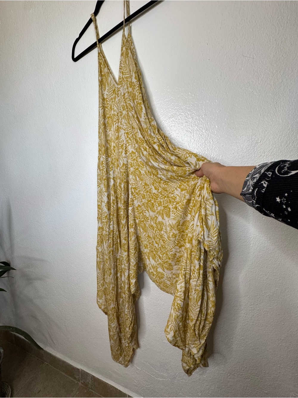 Black Market - Yellow Floral Spaghetti-Strap Boho Jumpsuit - Picture 9 of 13